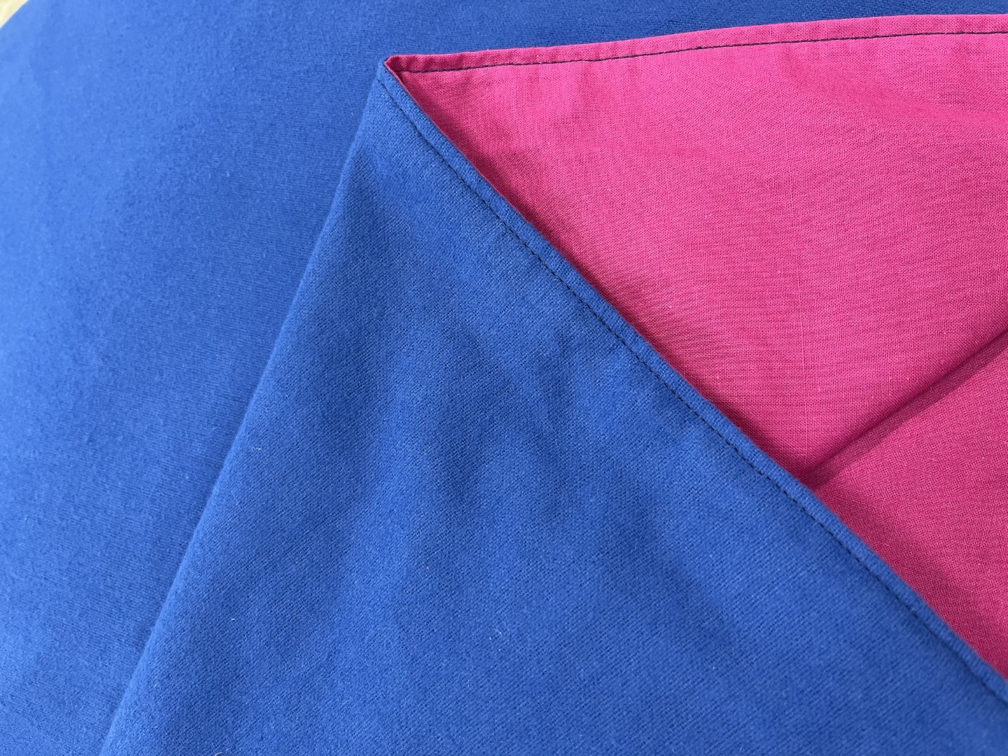 Kleurrijke lijkwade wikkeldoek voor natuurbegrafenis geheel biologisch afbreekbaar 